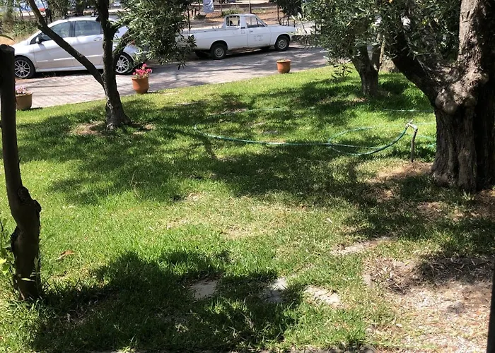 Nakis 公寓式酒店