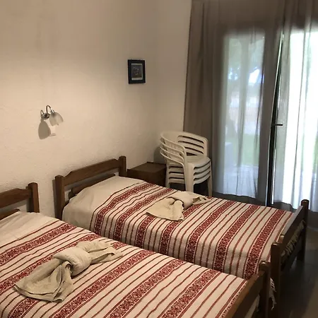 Aparthotel Nakis